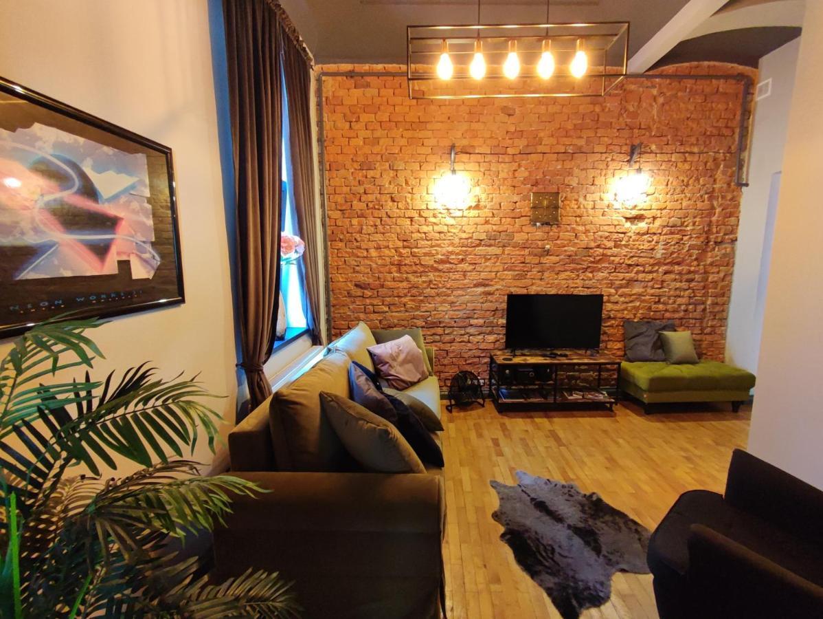 Apartament Podcienie Z Tarasem Bielsko-Biala Old Town Exterior photo